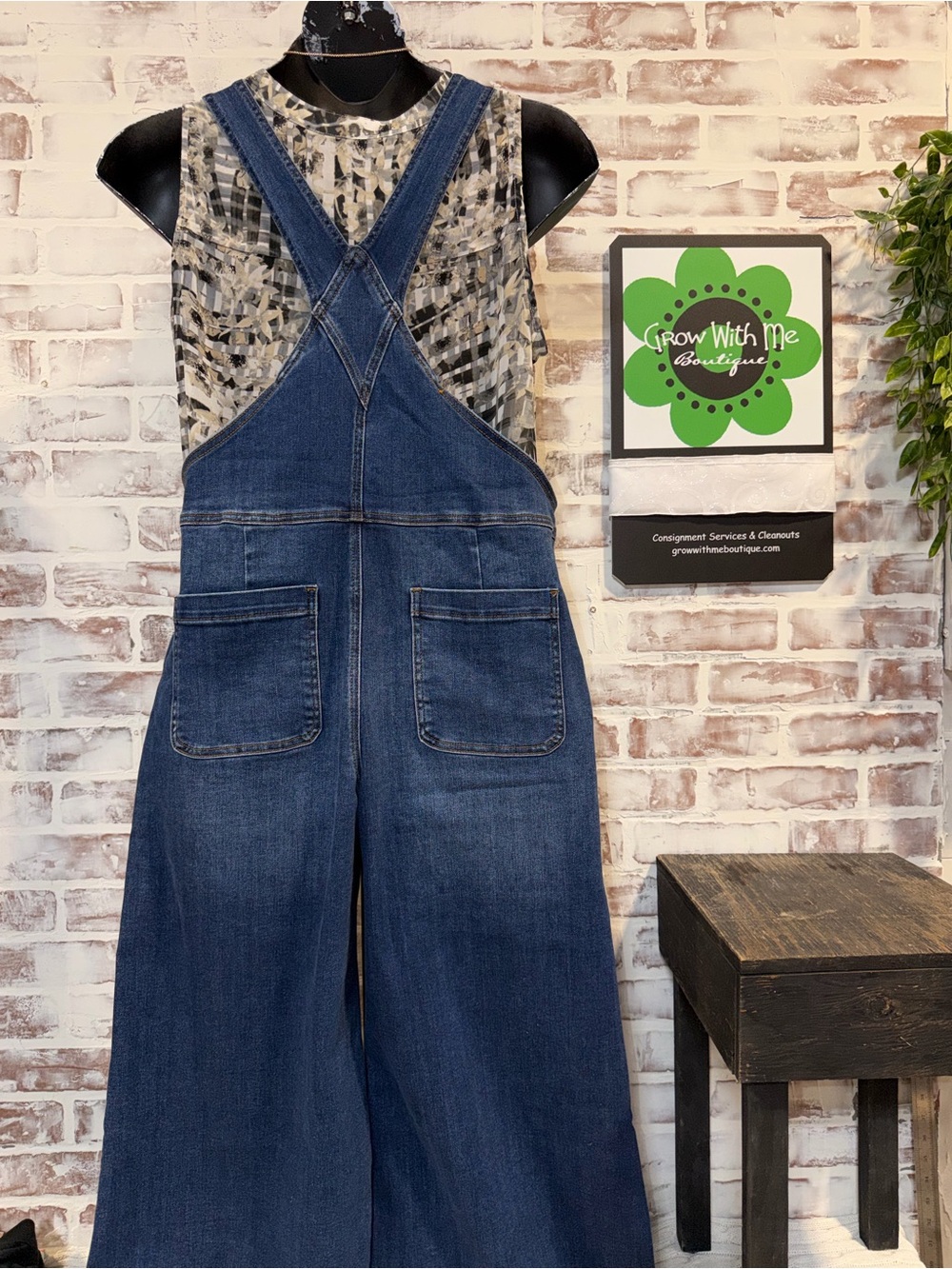 Women's Dark Blue Denim Overalls with Wide Legs Large/XL - Picture 6 of 10